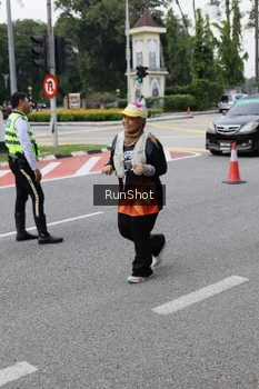 Runner Photo 4305275