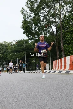 Runner Photo 4305287