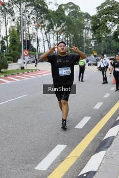 Runner Photo 4305296