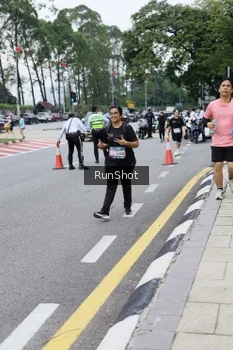 Runner Photo 4305309