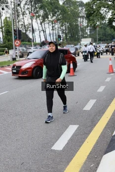 Runner Photo 4305319