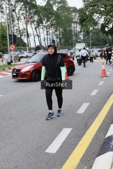 Runner Photo 4305325