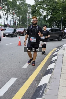 Runner Photo 4305401