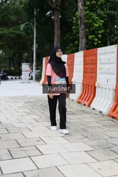 Runner Photo 4305406