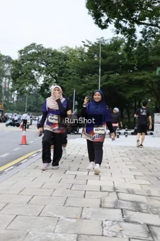Runner Photo 4305409