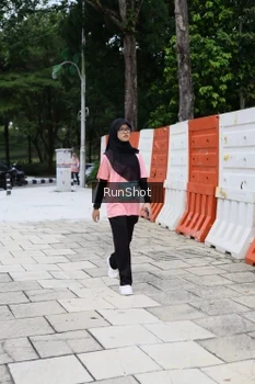 Runner Photo 4305412