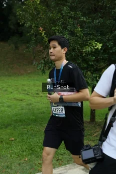 Runner Photo 4305414