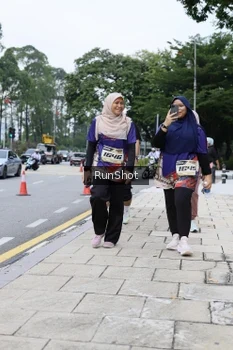 Runner Photo 4305423