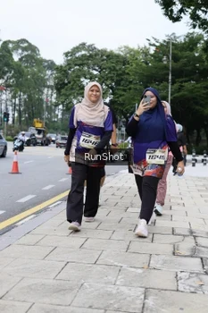 Runner Photo 4305431
