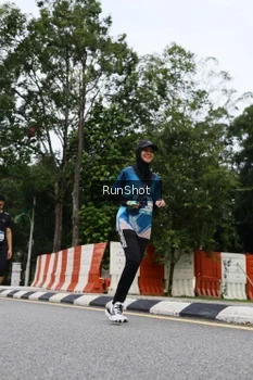 Runner Photo 4305432