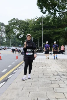 Runner Photo 4305447
