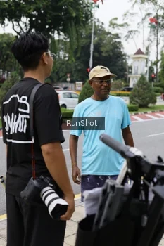 Runner Photo 4305466