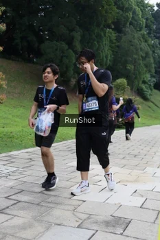 Runner Photo 4305489