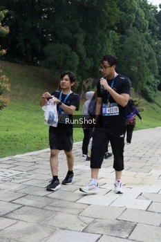 Runner Photo 4305491