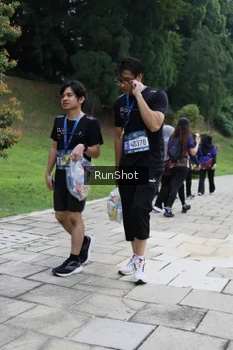 Runner Photo 4305492