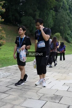 Runner Photo 4305500
