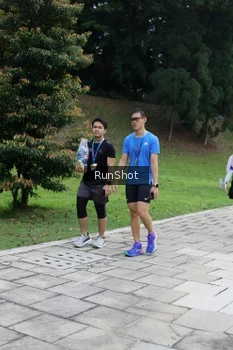 Runner Photo 4305506