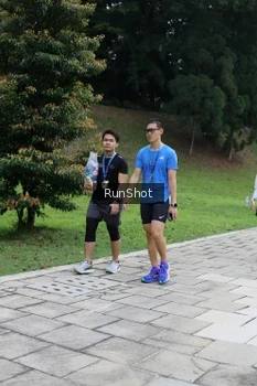 Runner Photo 4305512