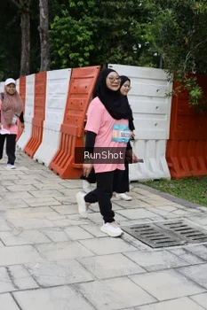 Runner Photo 4305531