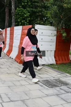 Runner Photo 4305532