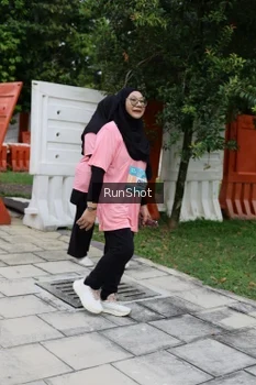 Runner Photo 4305539