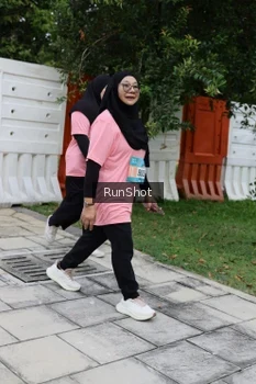 Runner Photo 4305547