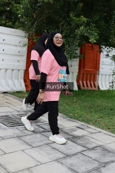 Runner Photo 4305551