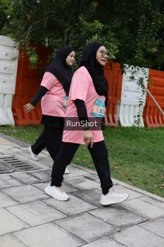 Runner Photo 4305552