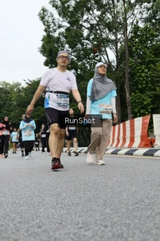 Runner Photo 4305567