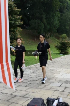Runner Photo 4305570
