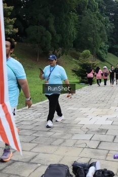 Runner Photo 4305572