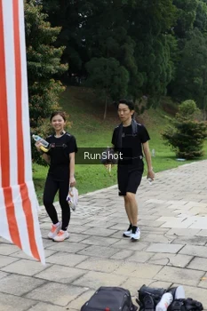 Runner Photo 4305574