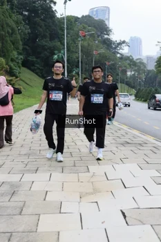 Runner Photo 4305588