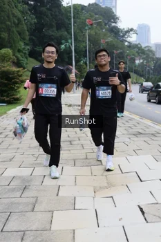 Runner Photo 4305595