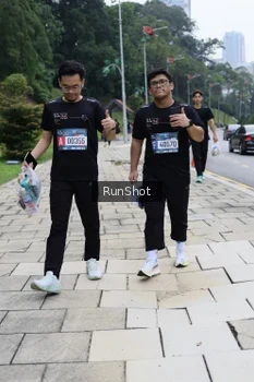 Runner Photo 4305598