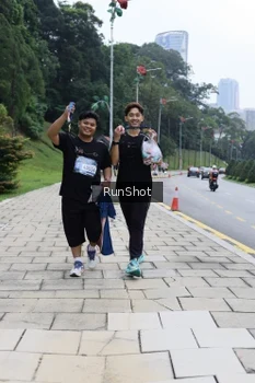 Runner Photo 4305609
