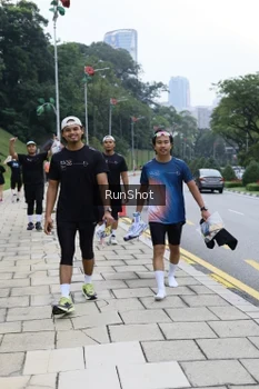 Runner Photo 4305640