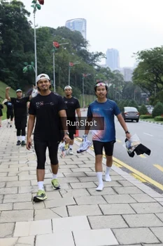 Runner Photo 4305644