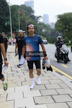 Runner Photo 4305655