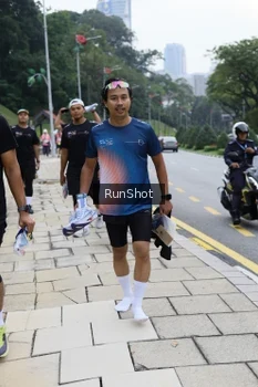 Runner Photo 4305659