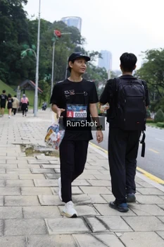 Runner Photo 4305684