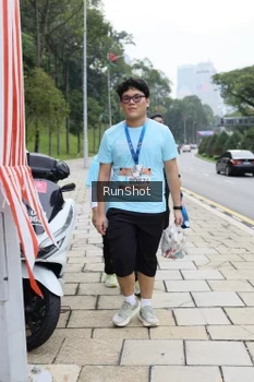 Runner Photo 4305687