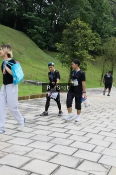 Runner Photo 4305702