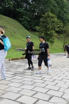 Runner Photo 4305703