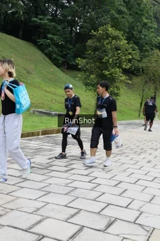 Runner Photo 4305708