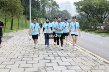 Runner Photo 4305748