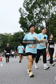 Runner Photo 4305753