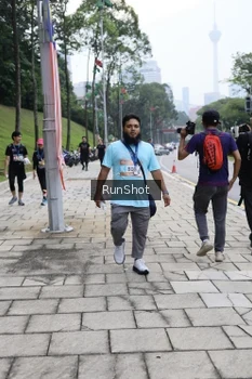 Runner Photo 4305771