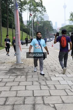 Runner Photo 4305778