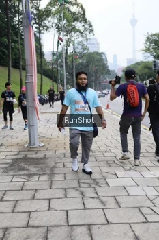 Runner Photo 4305783